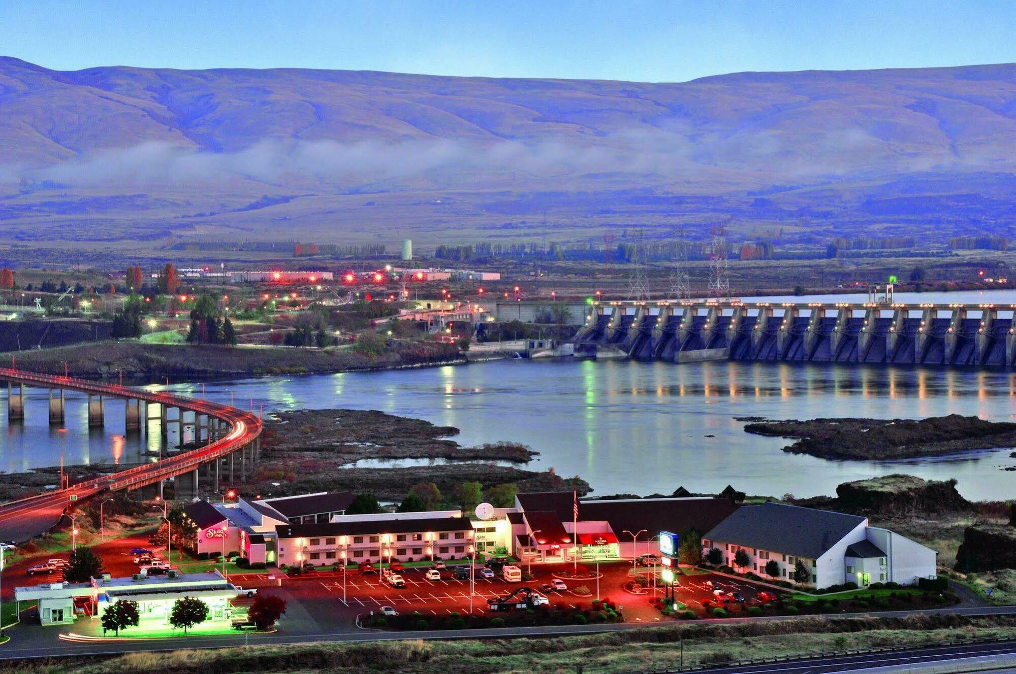 Columbia River Hotel, Ascend Hotel Collection The Dalles Exteriér fotografie
